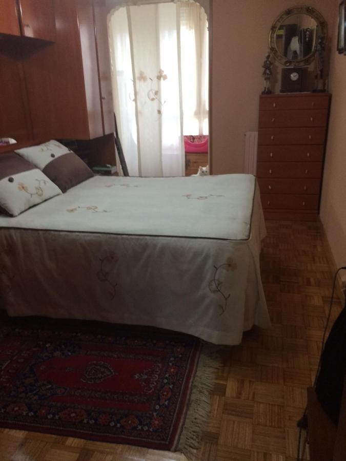 Apartament Alojamiento Nedymar Oviedo Zewnętrze zdjęcie