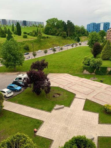 Apartament Alojamiento Nedymar Oviedo Zewnętrze zdjęcie