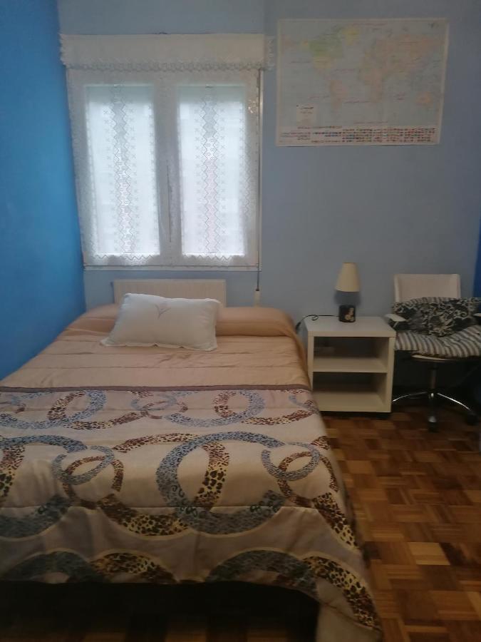 Apartament Alojamiento Nedymar Oviedo Zewnętrze zdjęcie
