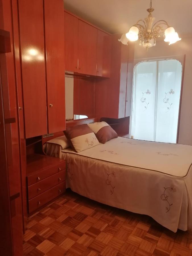 Apartament Alojamiento Nedymar Oviedo Zewnętrze zdjęcie